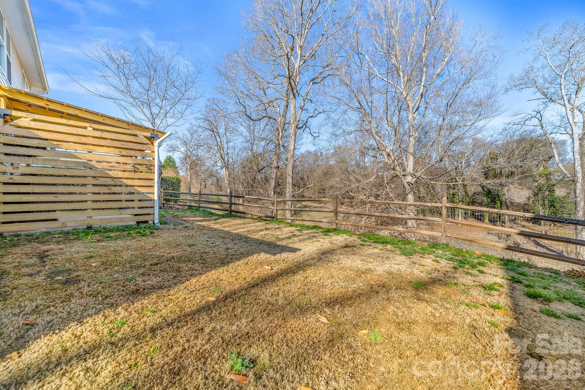 Adams Bluff - Residential