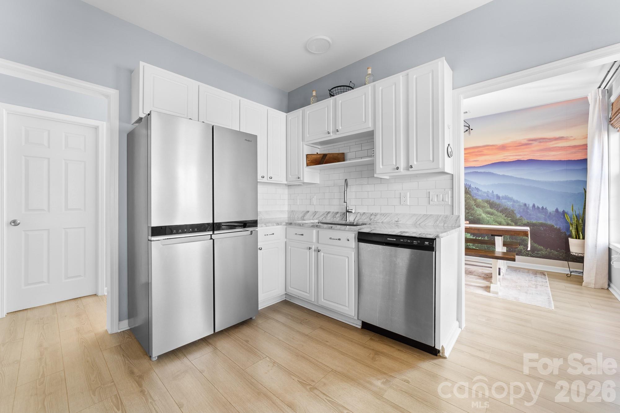 Adams Bluff - Residential