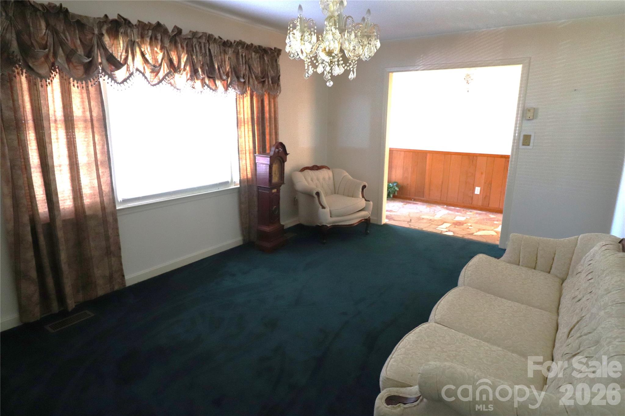 2157 Ridgewood Drive