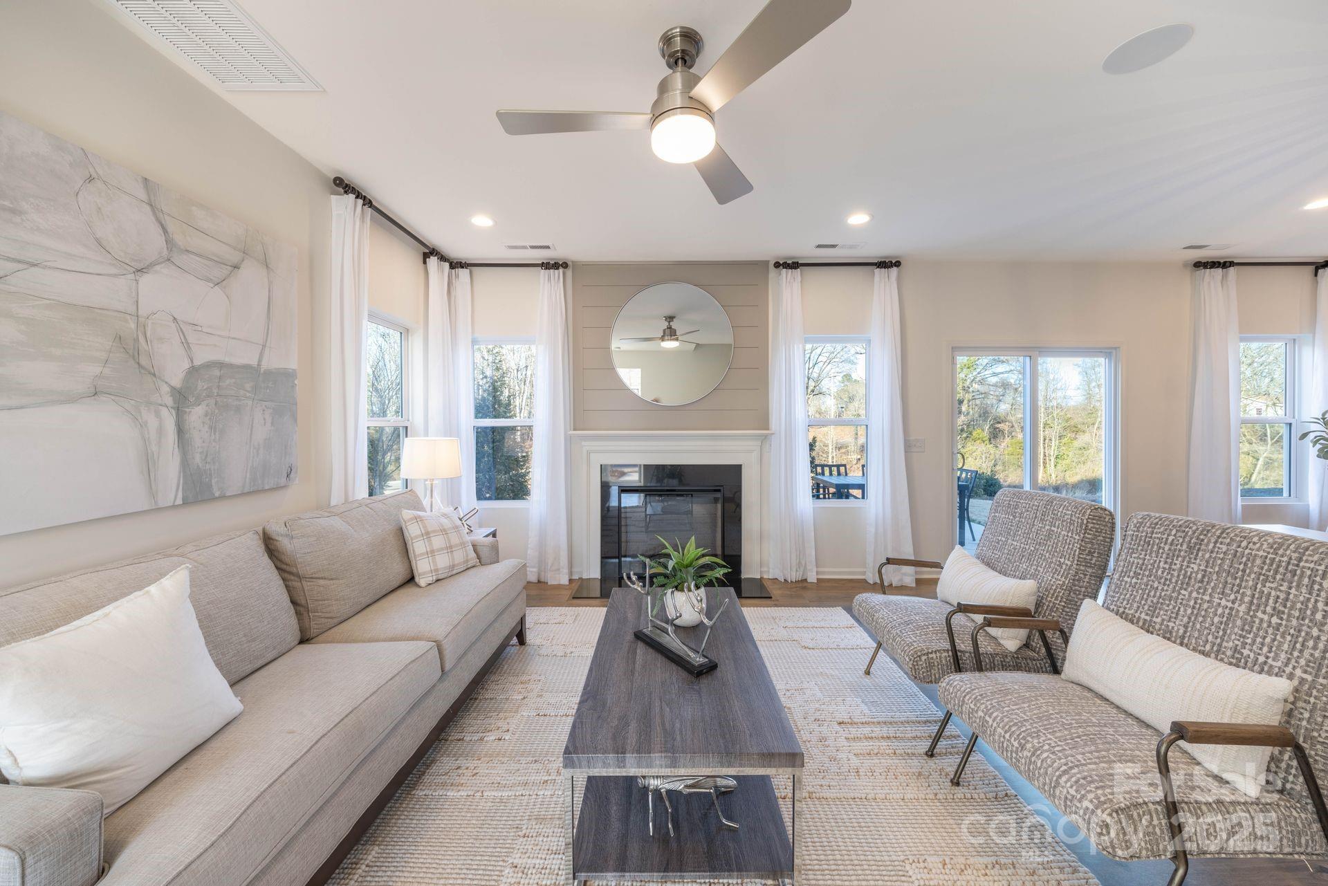 1025 Freeman View Drive