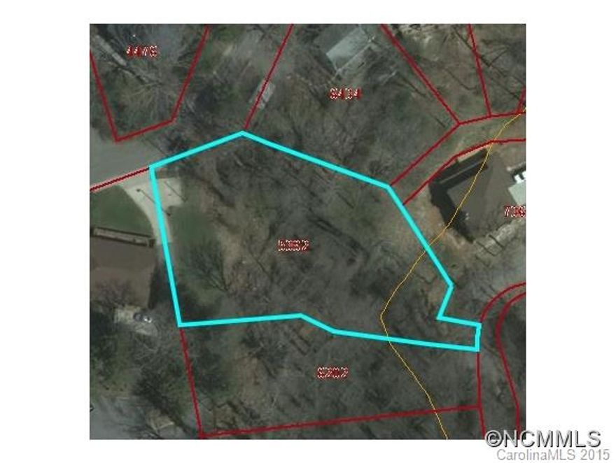 Great building homesite in historic Kenilworth, near the Kenilworth Inn.