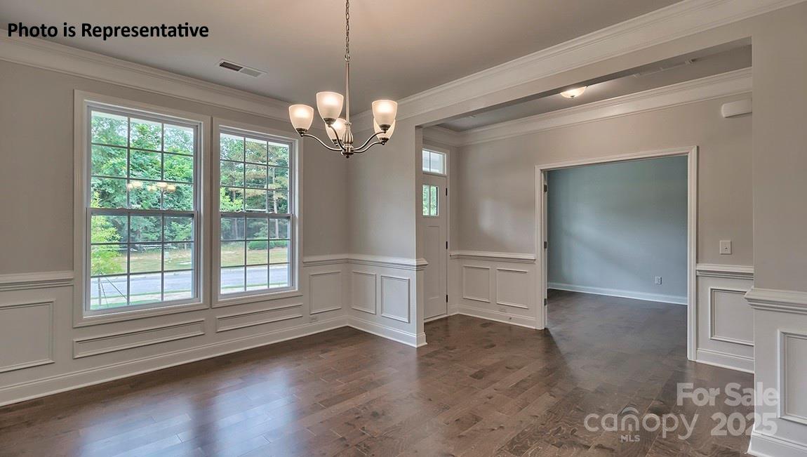 9005 Sawtooth Oak Alley