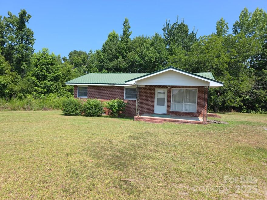 If you are looking for a brick ranch to make your own, on 1.46 acres, located in a rual area of Chesterfield, but close to area ameniities, this one may be for you.  It features living room with hardwood floors, kitchen, three bedrooms and one full hall bathroom. Enjoy sitting on the front covered porch or roaming around the spacious yard area.