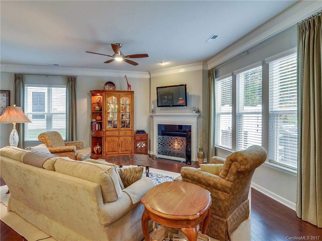 Park South Station - Residential