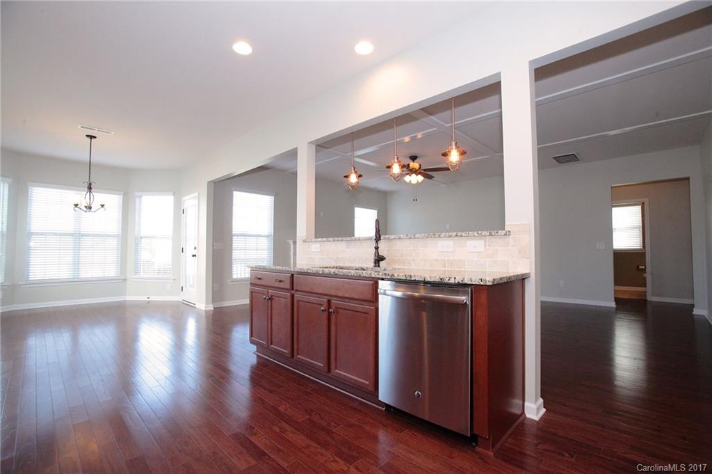 Hawks Creek - Residential