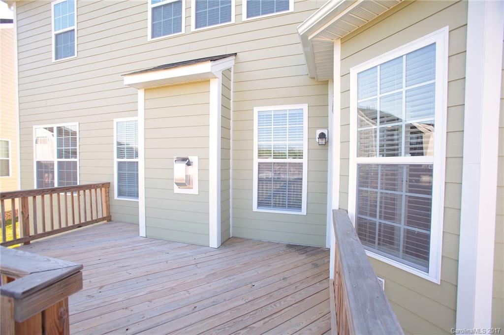 Hawks Creek - Residential