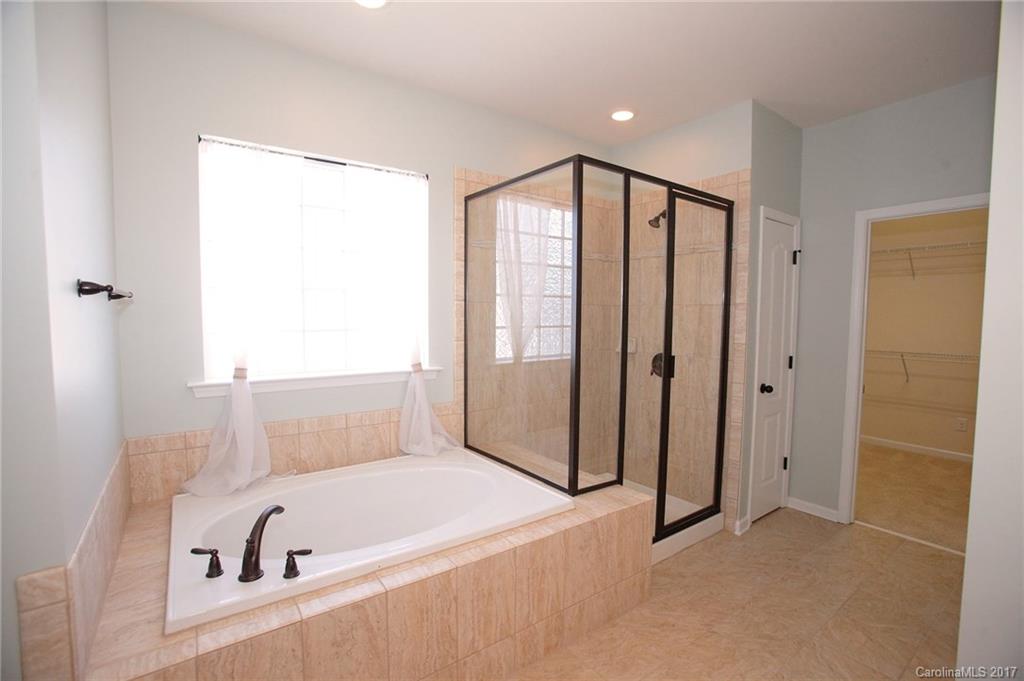 Hawks Creek - Residential