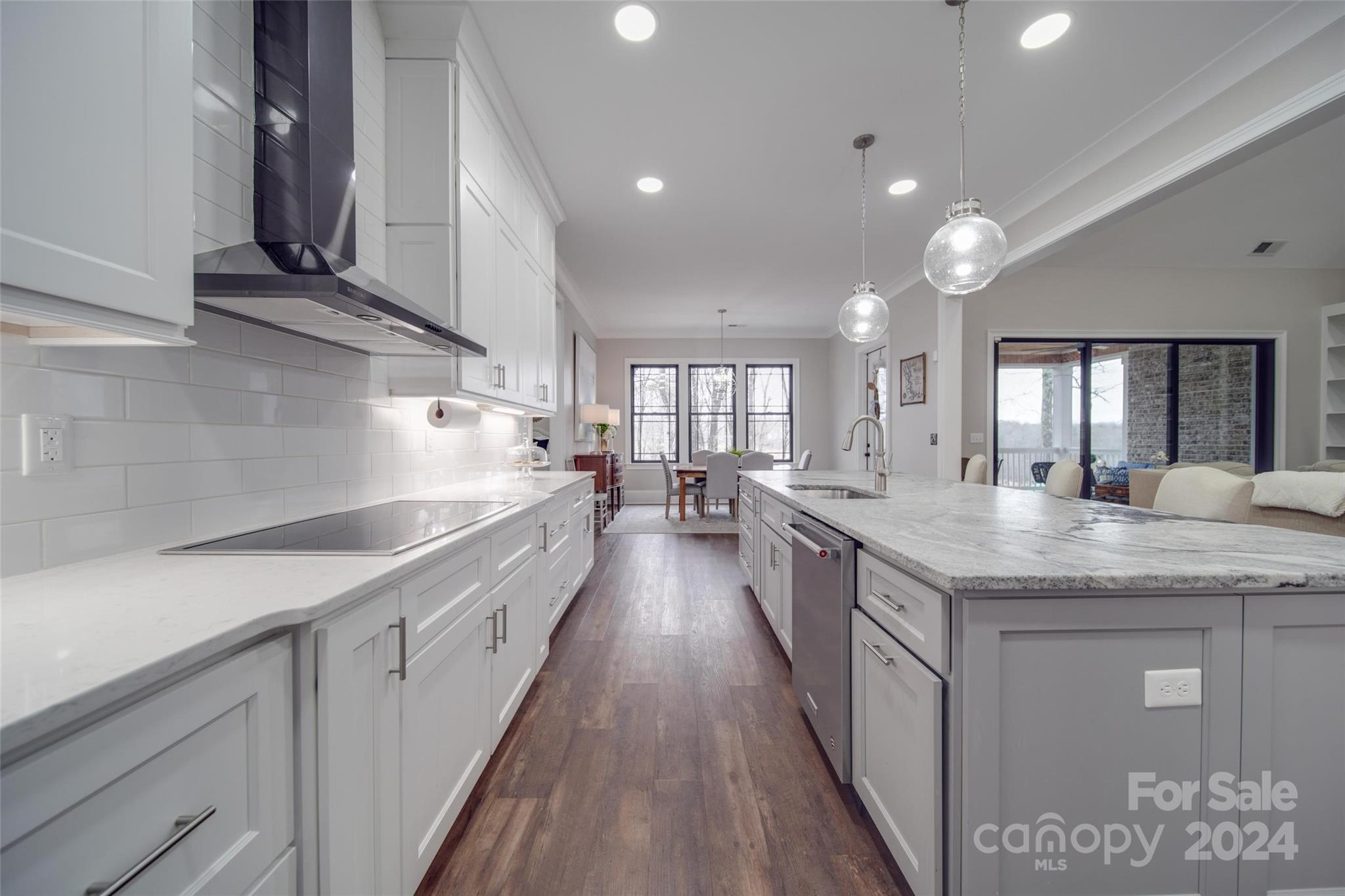 The Retreat At Sunset Ridge - Residential