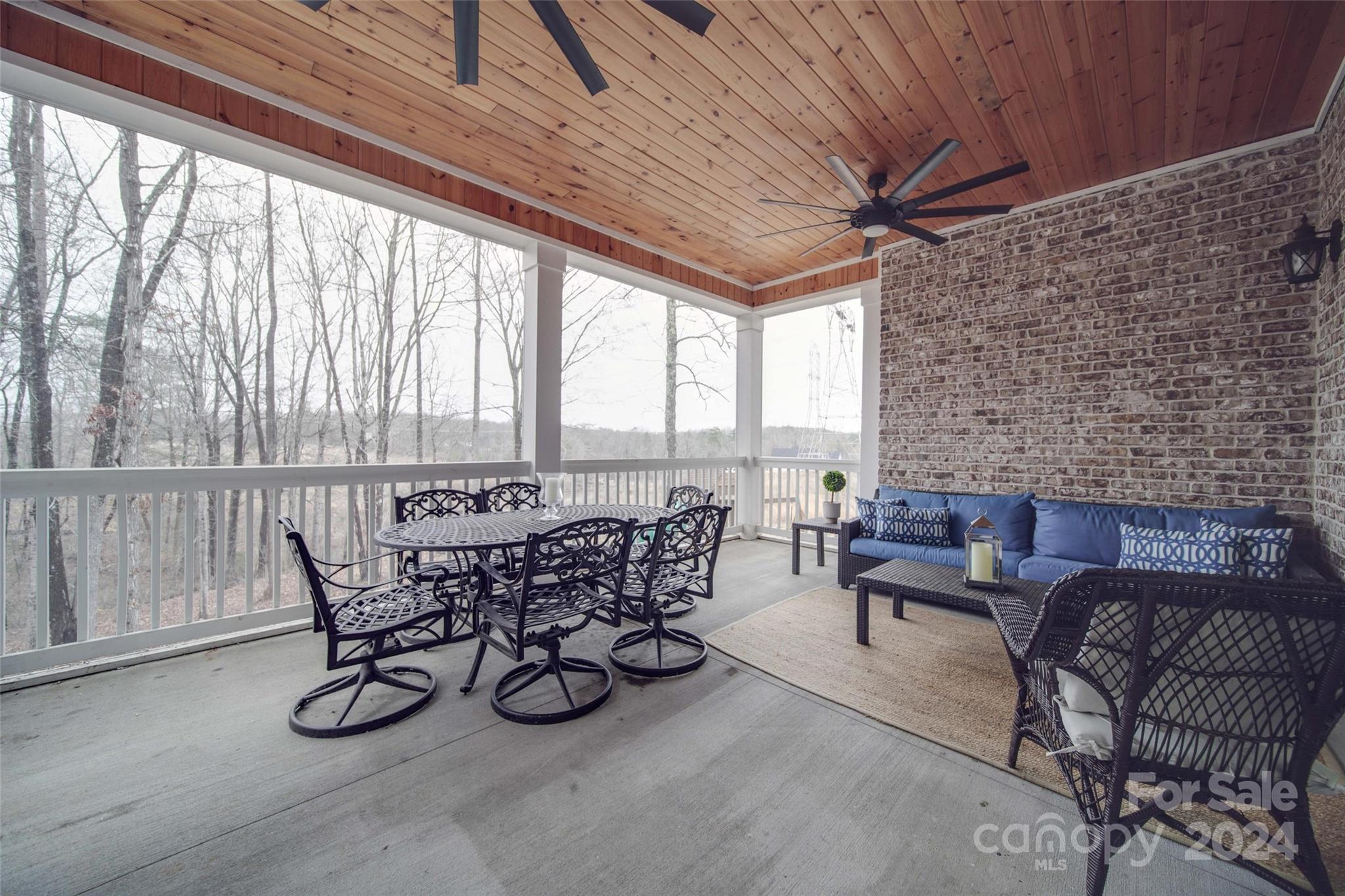 The Retreat At Sunset Ridge - Residential