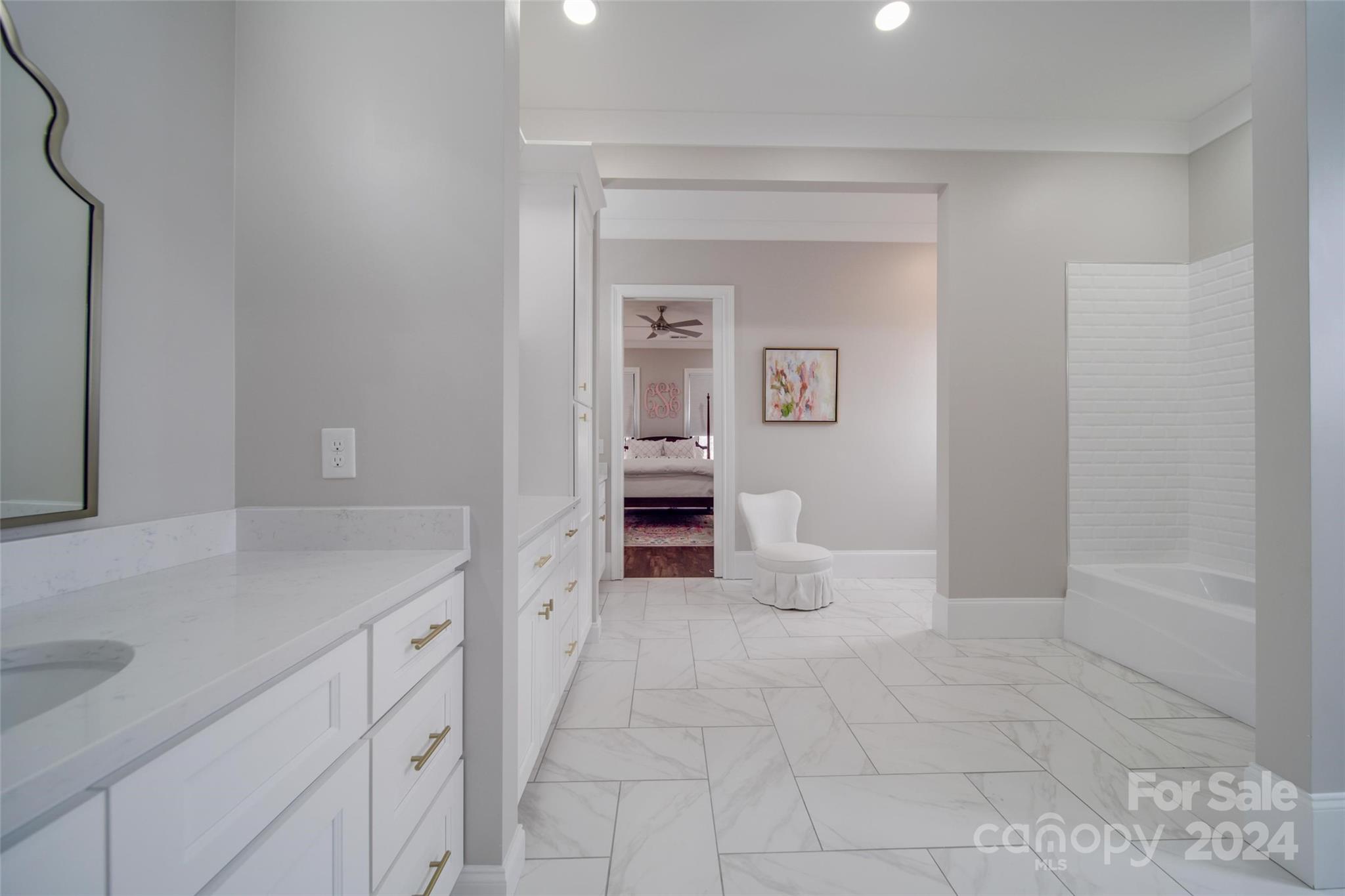 The Retreat At Sunset Ridge - Residential