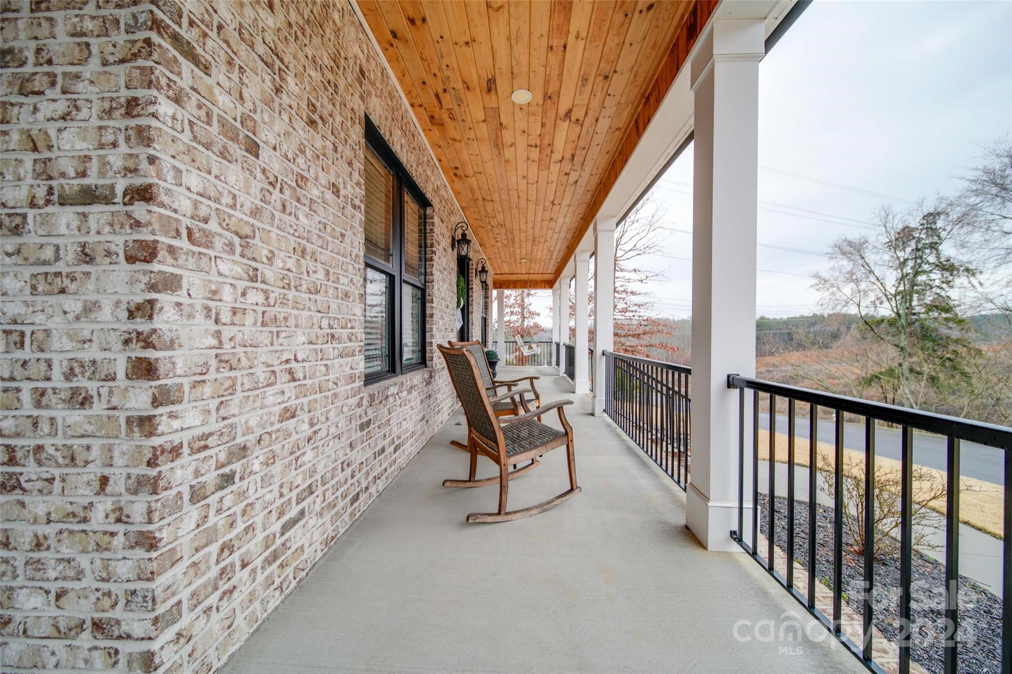 The Retreat At Sunset Ridge - Residential