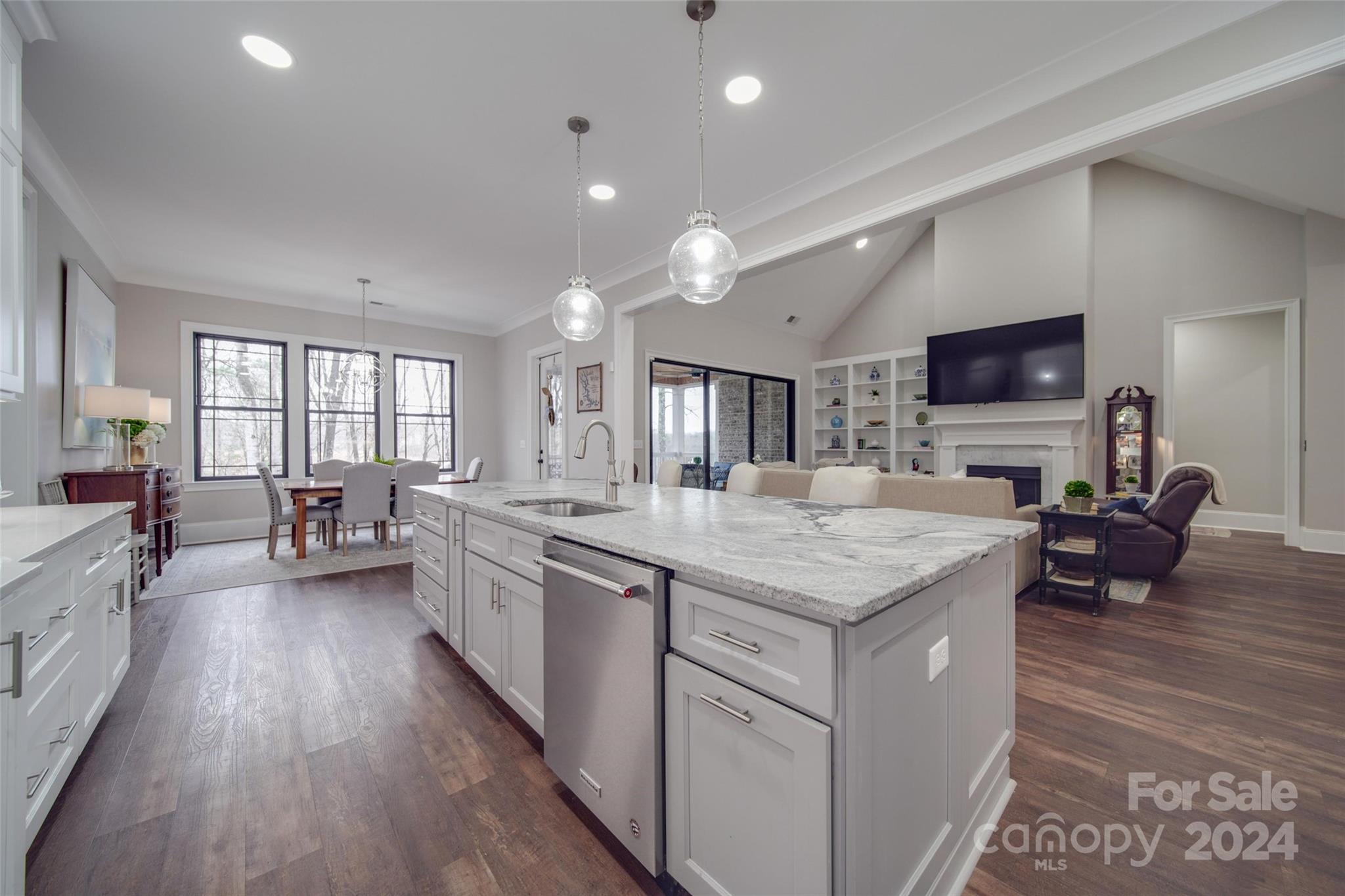 The Retreat At Sunset Ridge - Residential