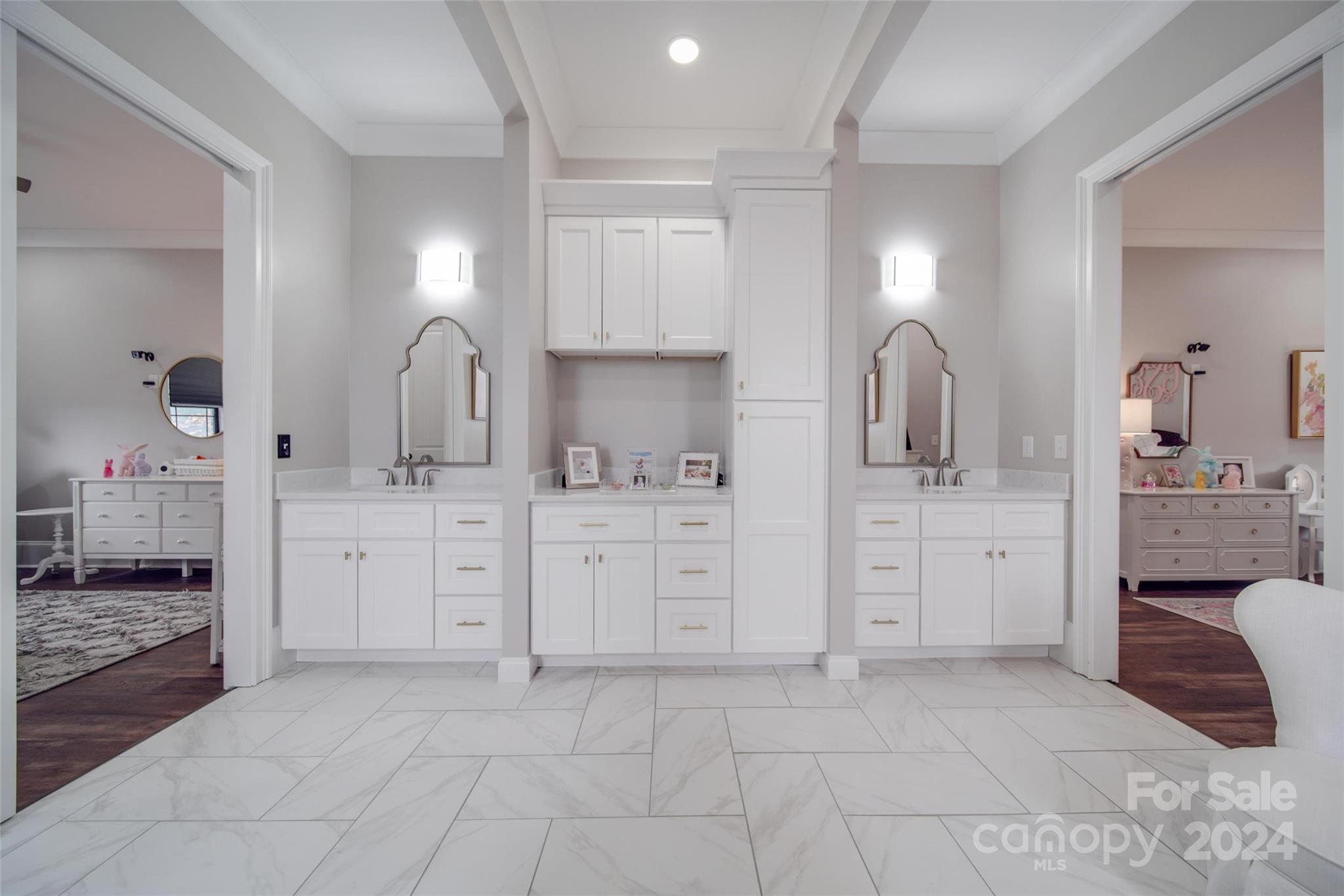 The Retreat At Sunset Ridge - Residential