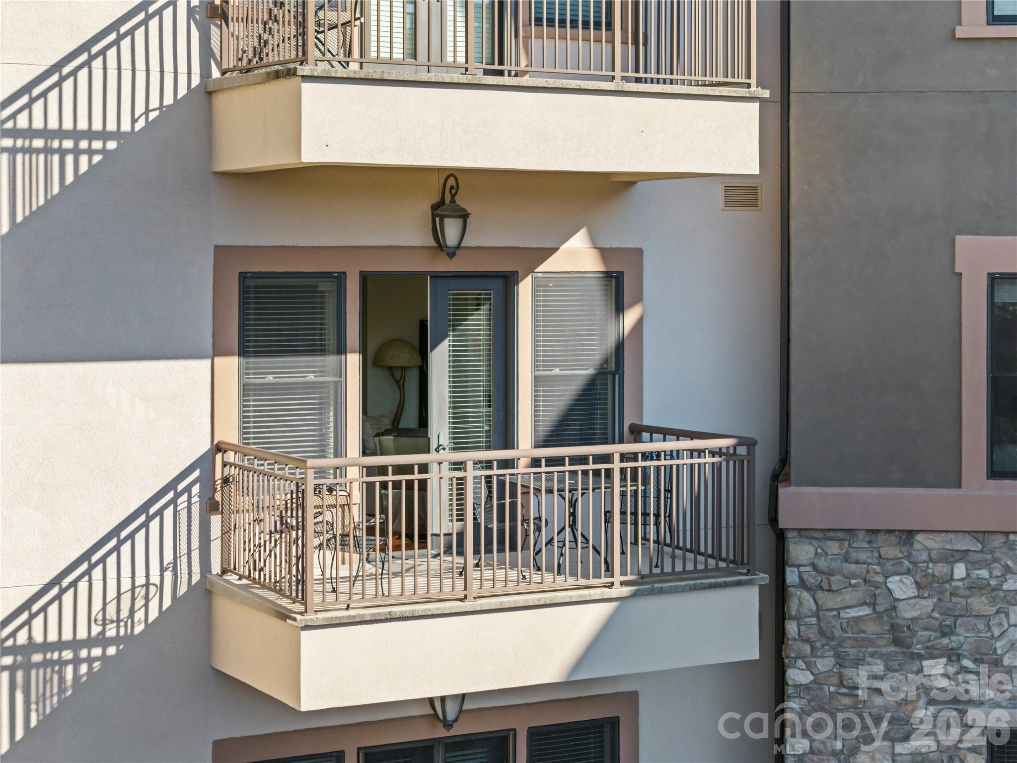 Plaza In The Mountains - Residential