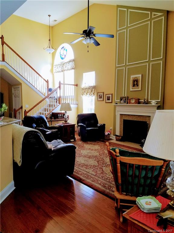 Villas Of Sun Valley - Residential