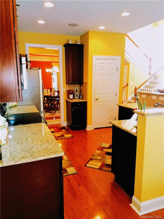 Villas Of Sun Valley - Residential