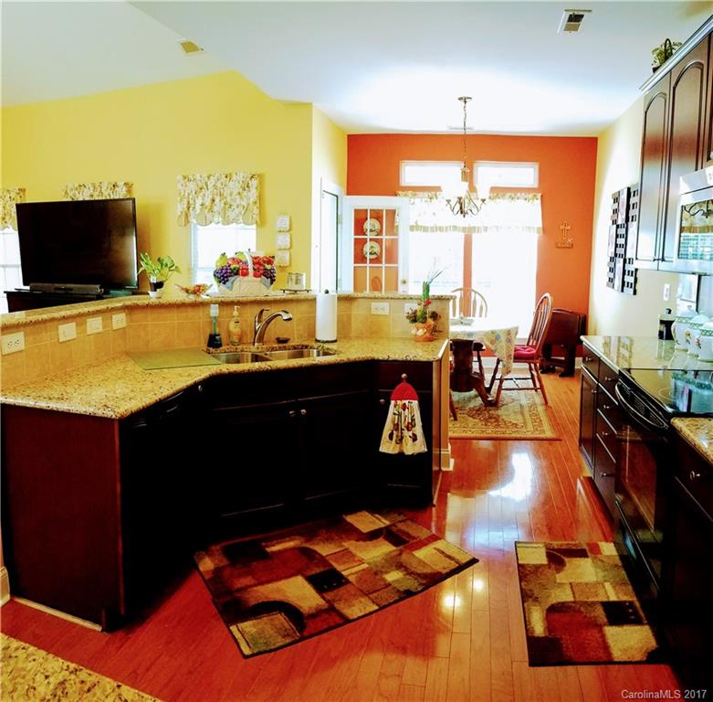 Villas Of Sun Valley - Residential