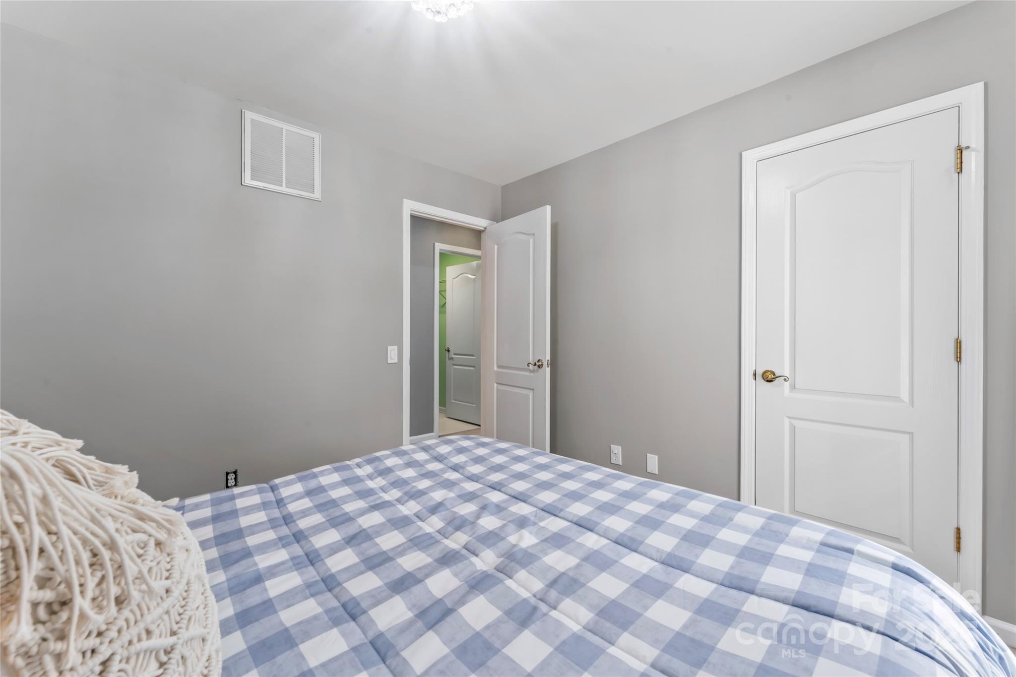Highland Creek - Residential