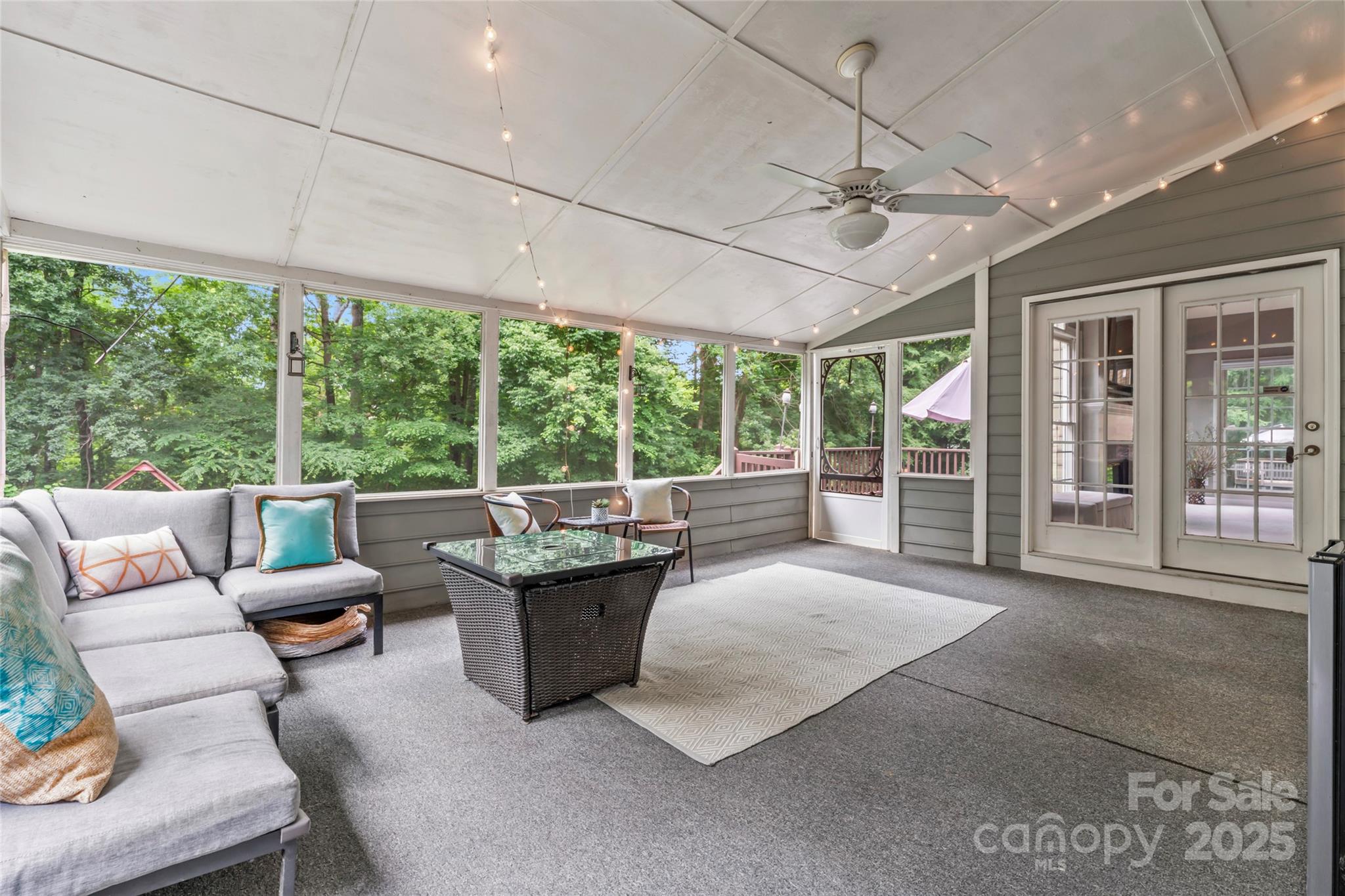 Highland Creek - Residential