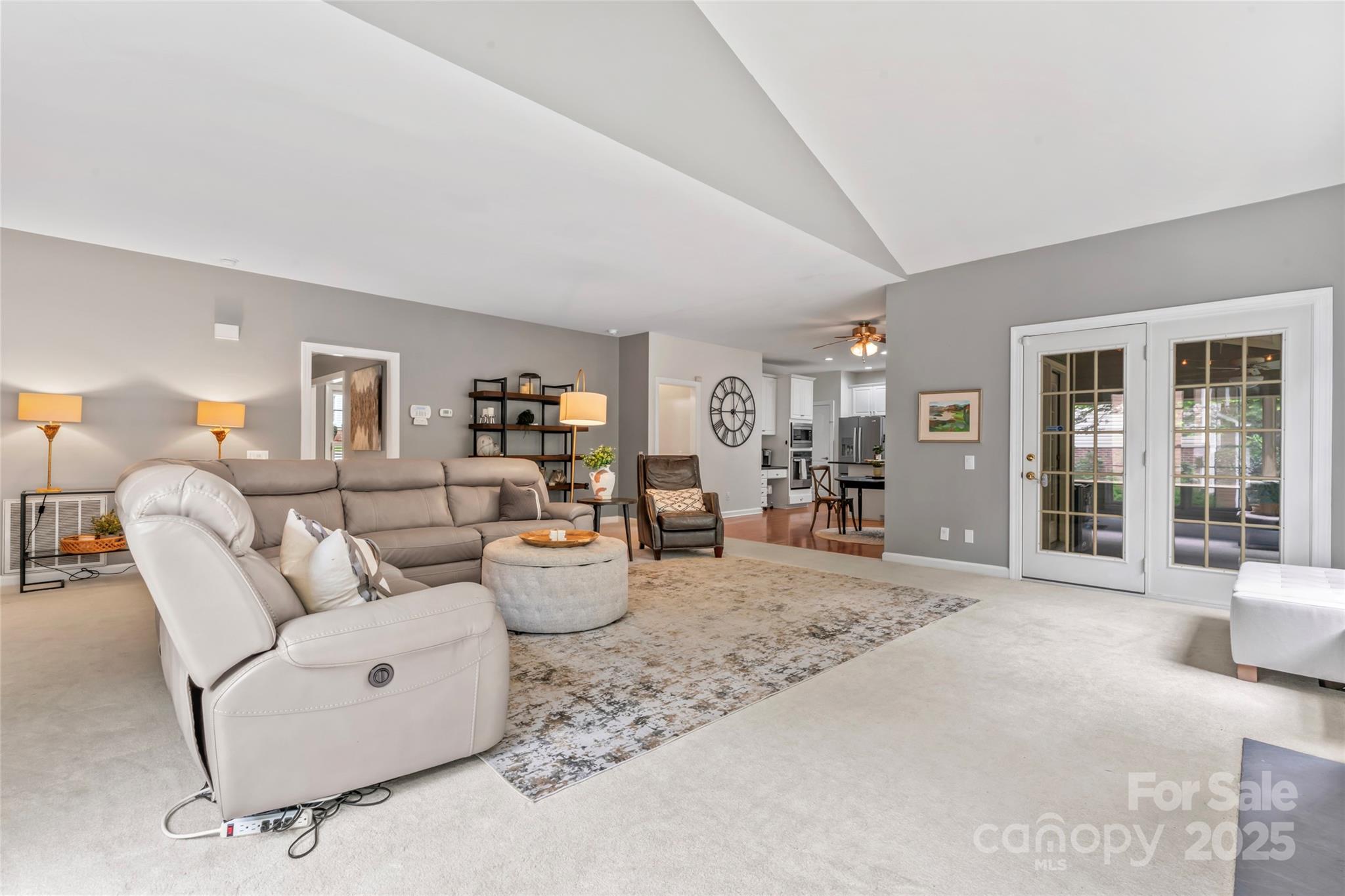 Highland Creek - Residential