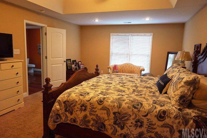 Fox Chase - Residential