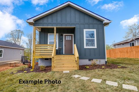 4 Chestnut Avenue Asheville NC 28804