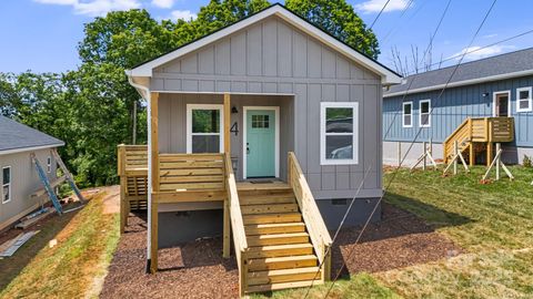 4 Chestnut Ridge Avenue Asheville NC 28804