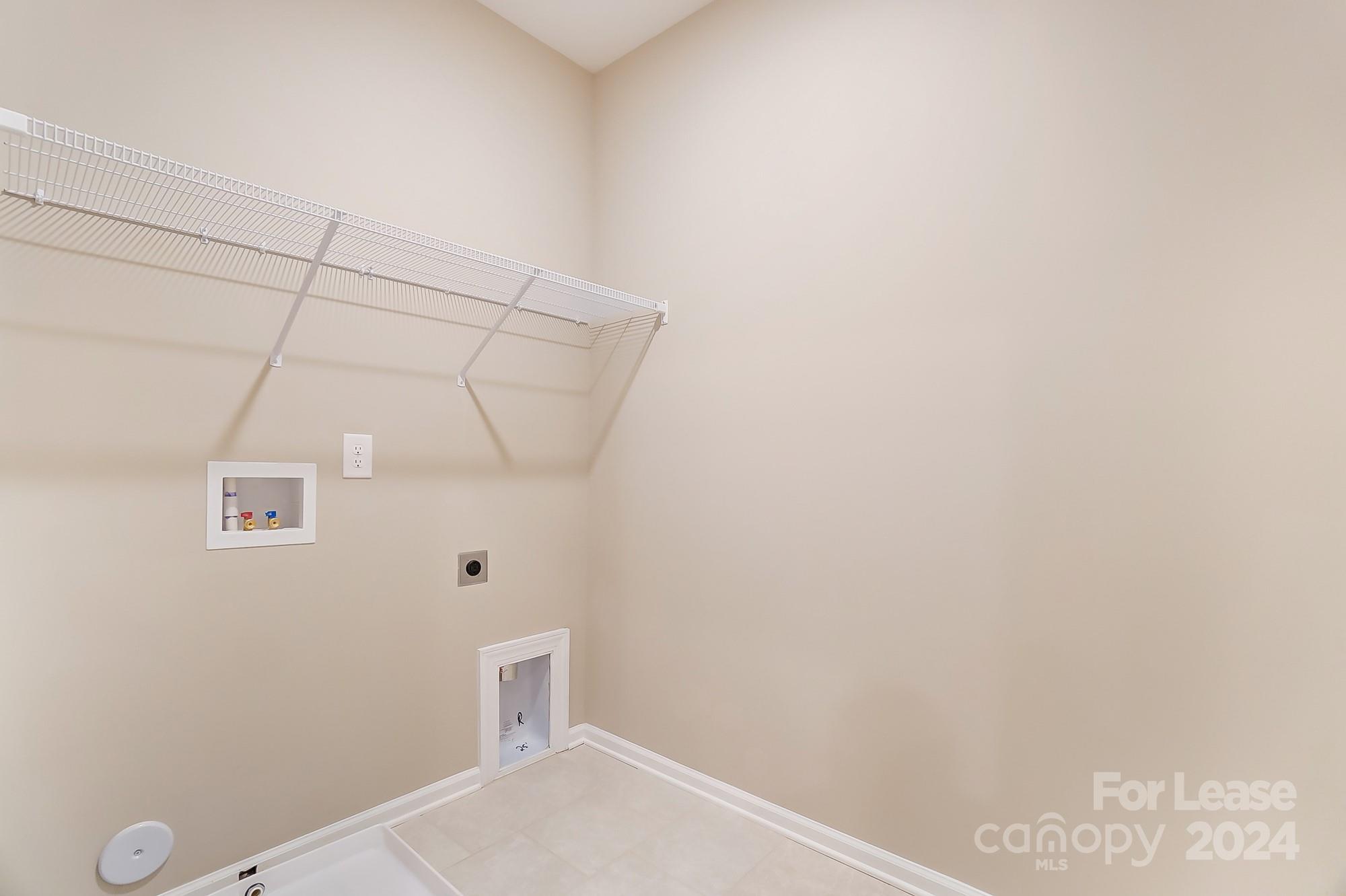 Washam Potts - Residential Lease