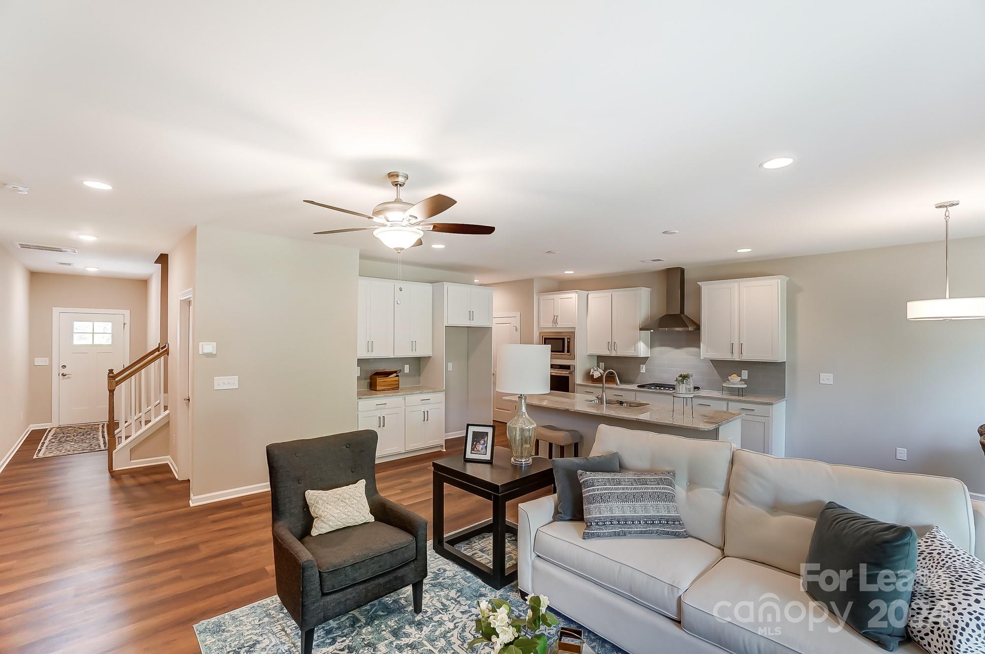 Washam Potts - Residential Lease