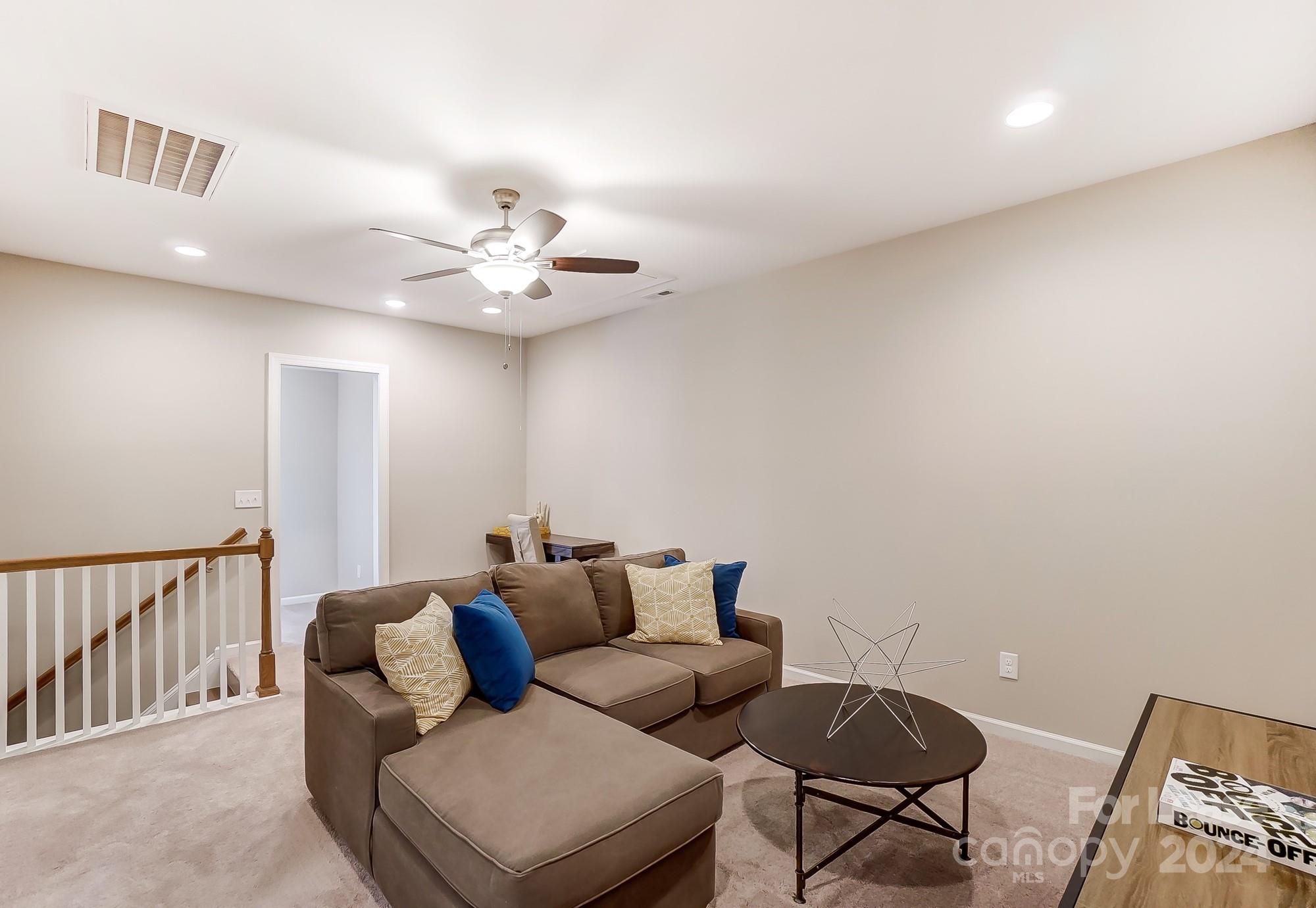 Washam Potts - Residential Lease