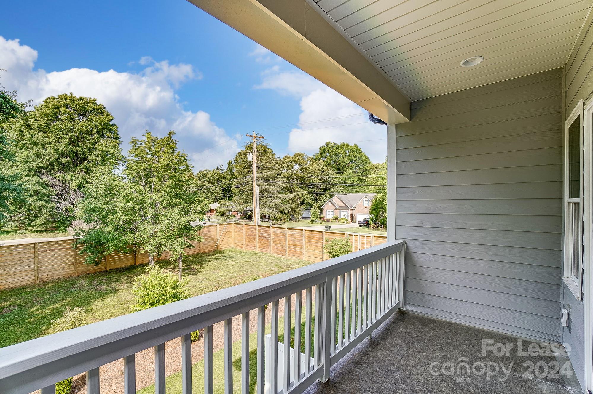 Washam Potts - Residential Lease