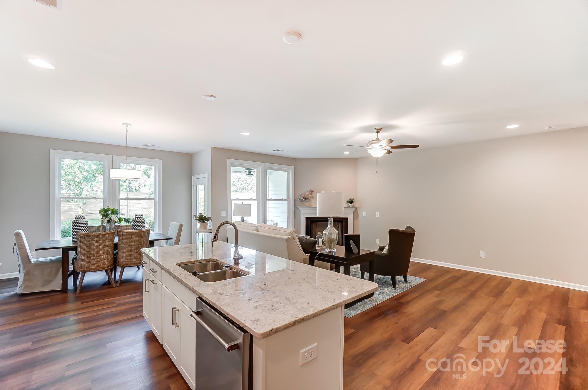 Washam Potts - Residential Lease