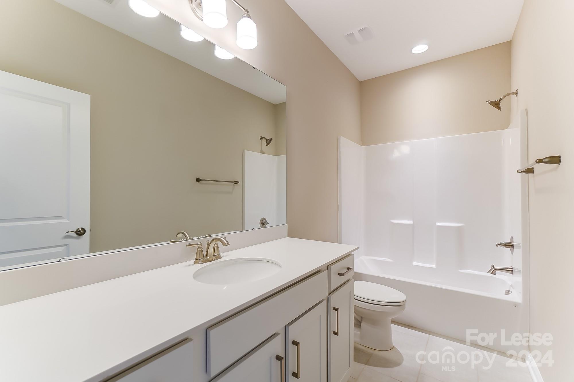 Washam Potts - Residential Lease