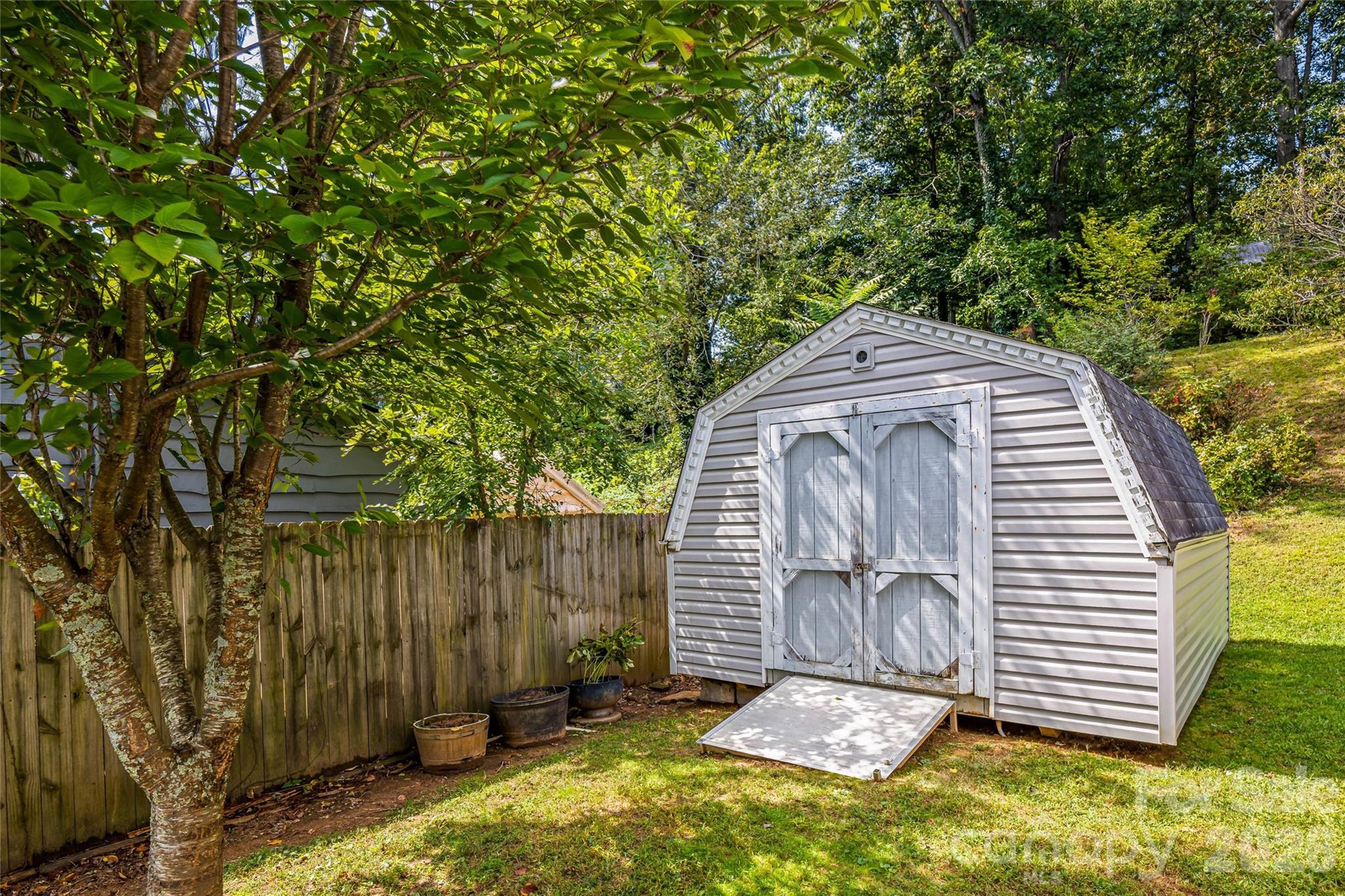 Rhododendron Heights - Residential