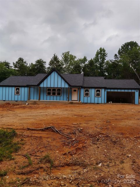 2021 Dogwood Trail Shelby NC 28150