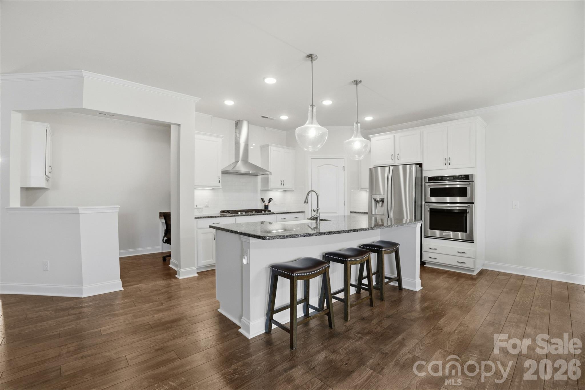 Tilley Manor - Residential