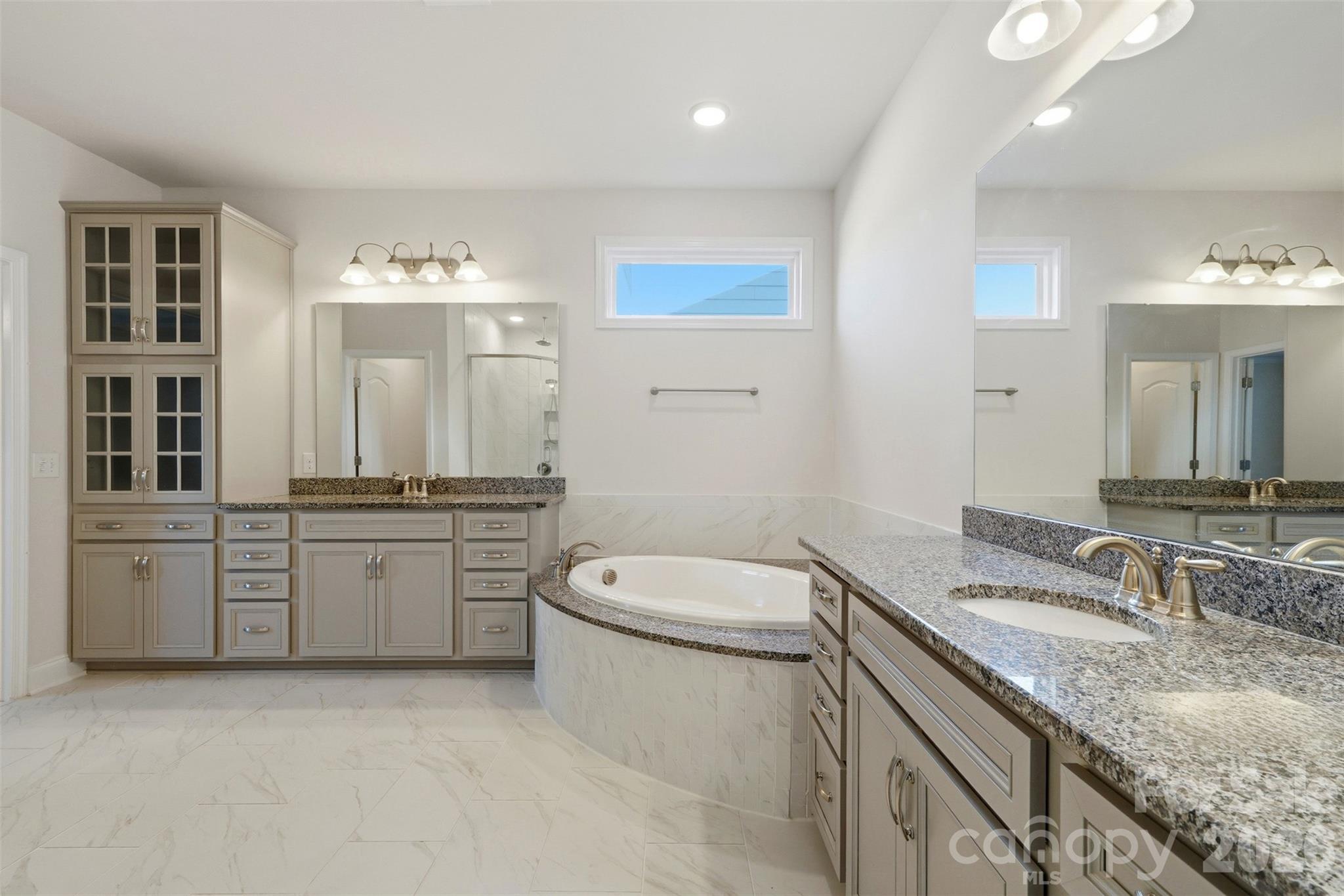 Tilley Manor - Residential