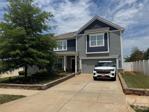Photo of 109 E Americana Drive, Mooresville, NC 28115 (MLS # 4399467)