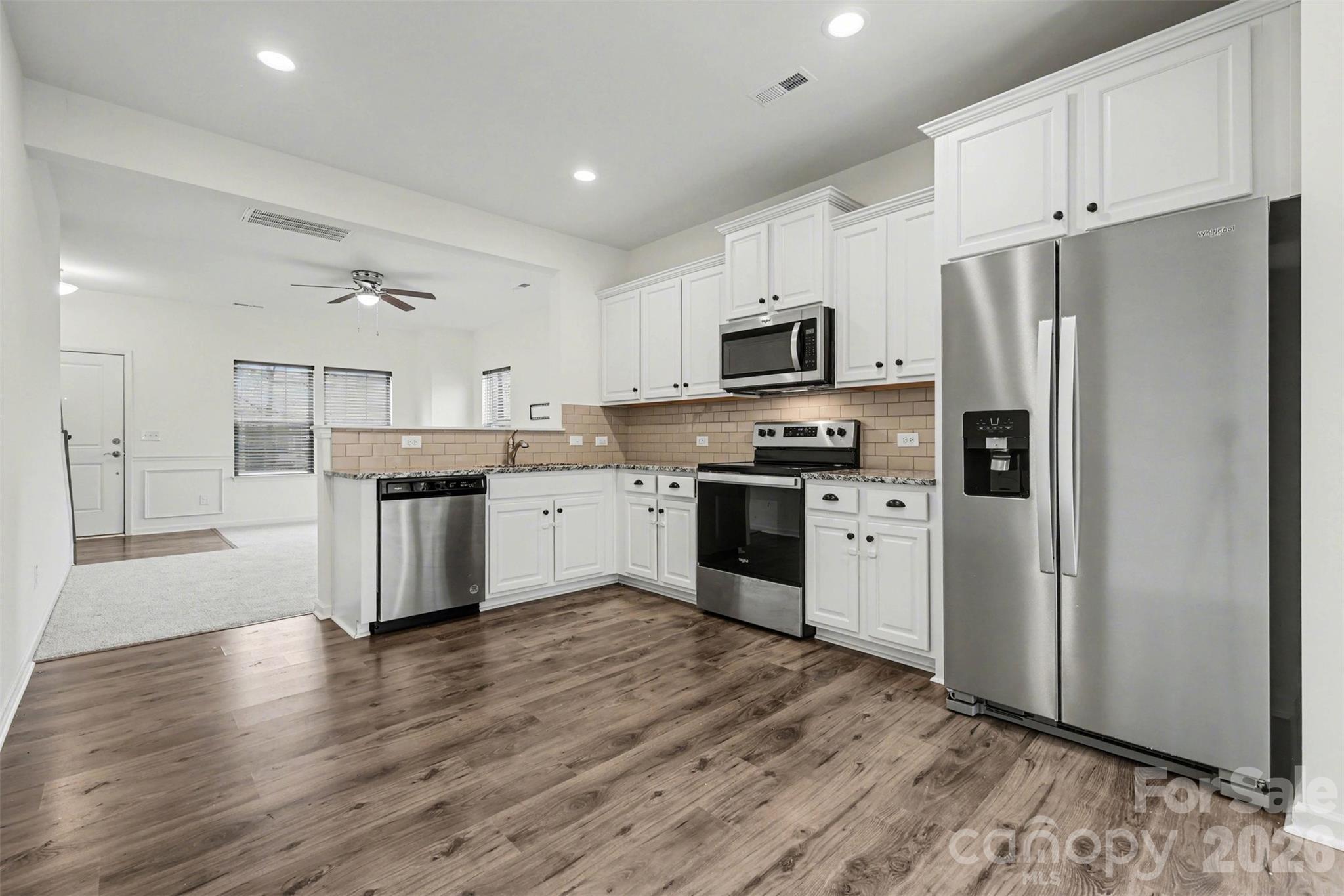 edgewater - Residential