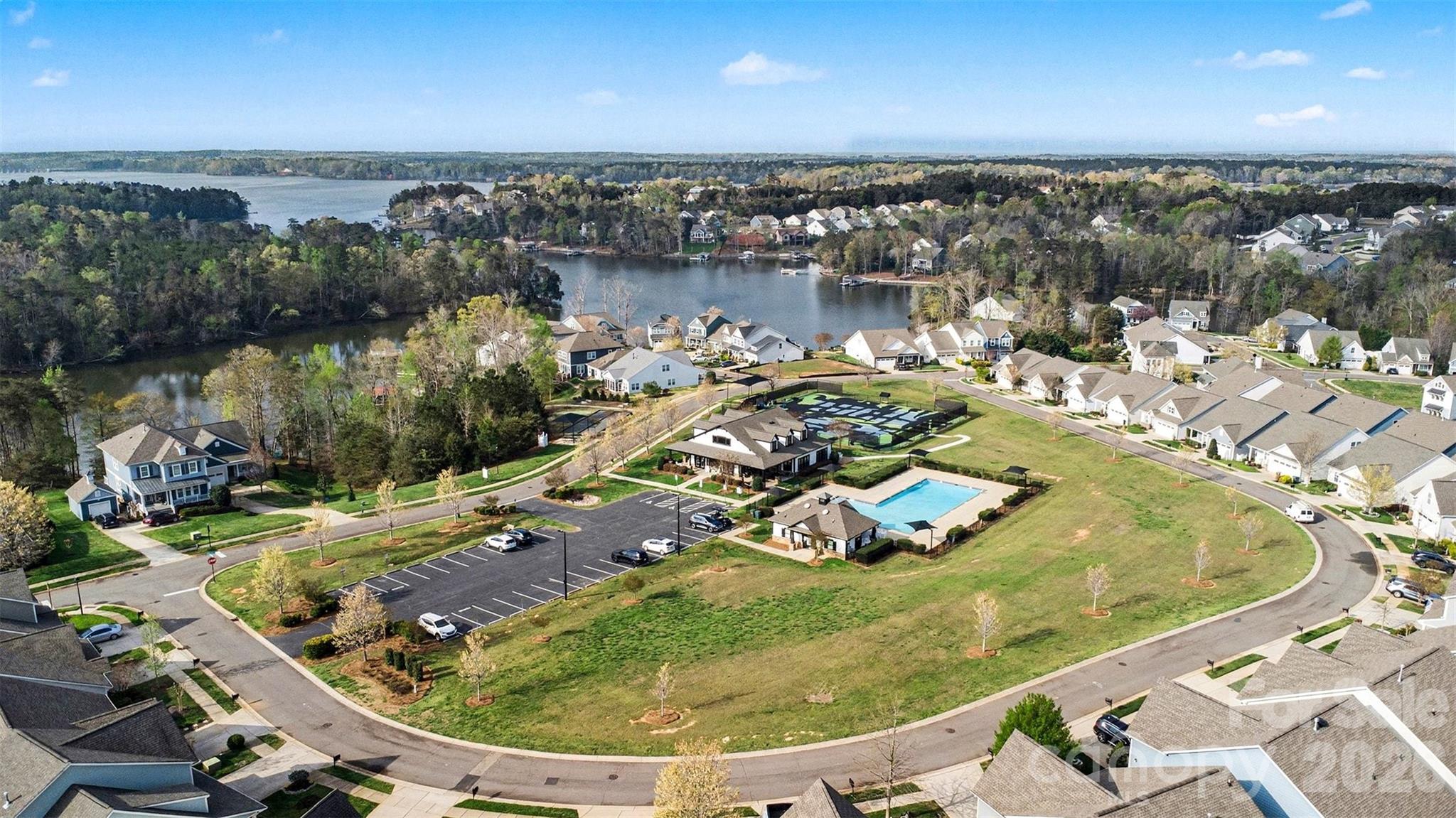 edgewater - Residential