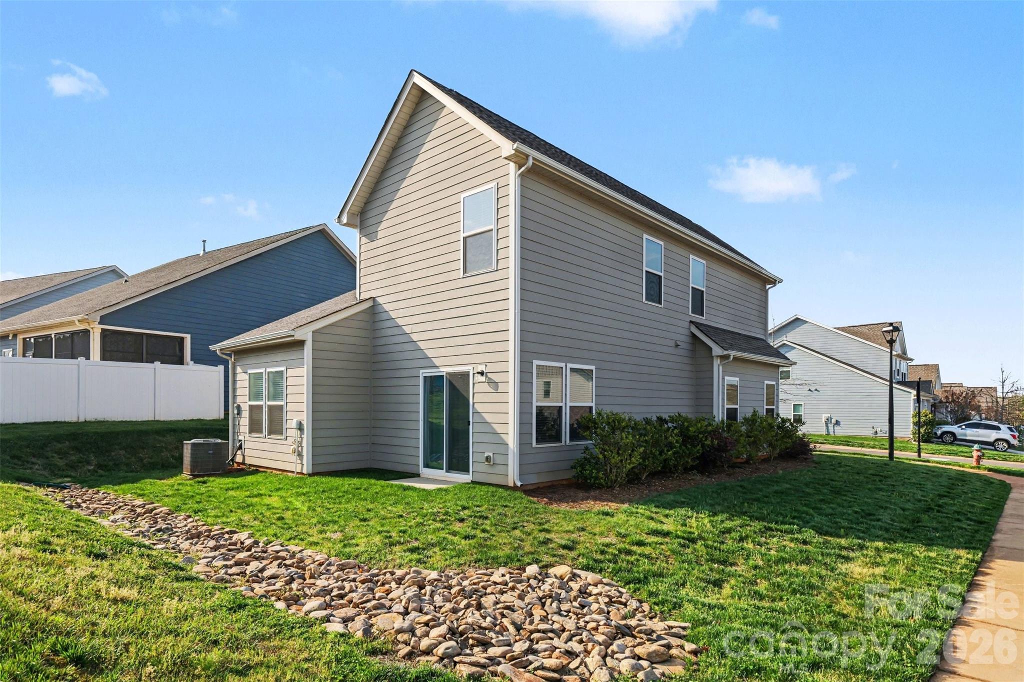 edgewater - Residential