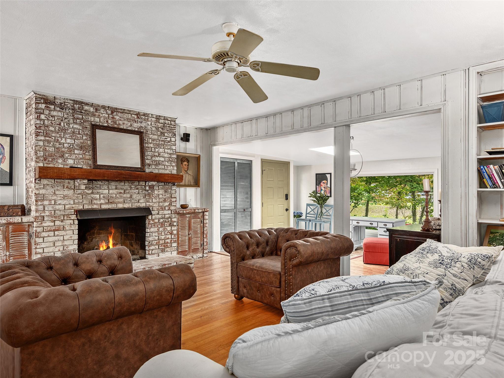 110 Oak Terrace