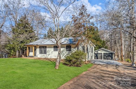 815 Peniel Road Columbus NC 28722