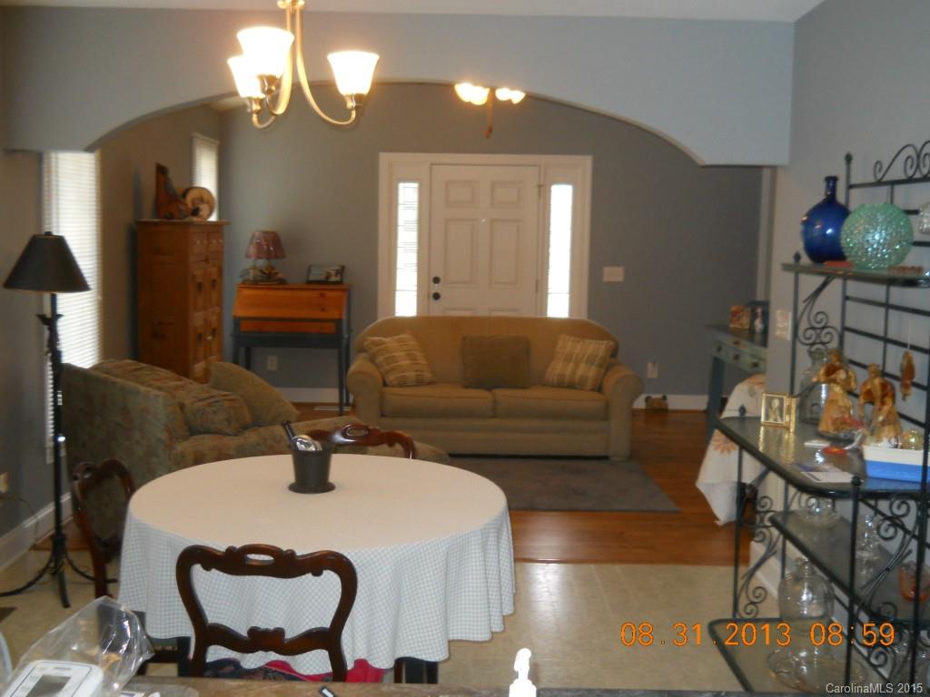 OLDE SALISBURY - Residential