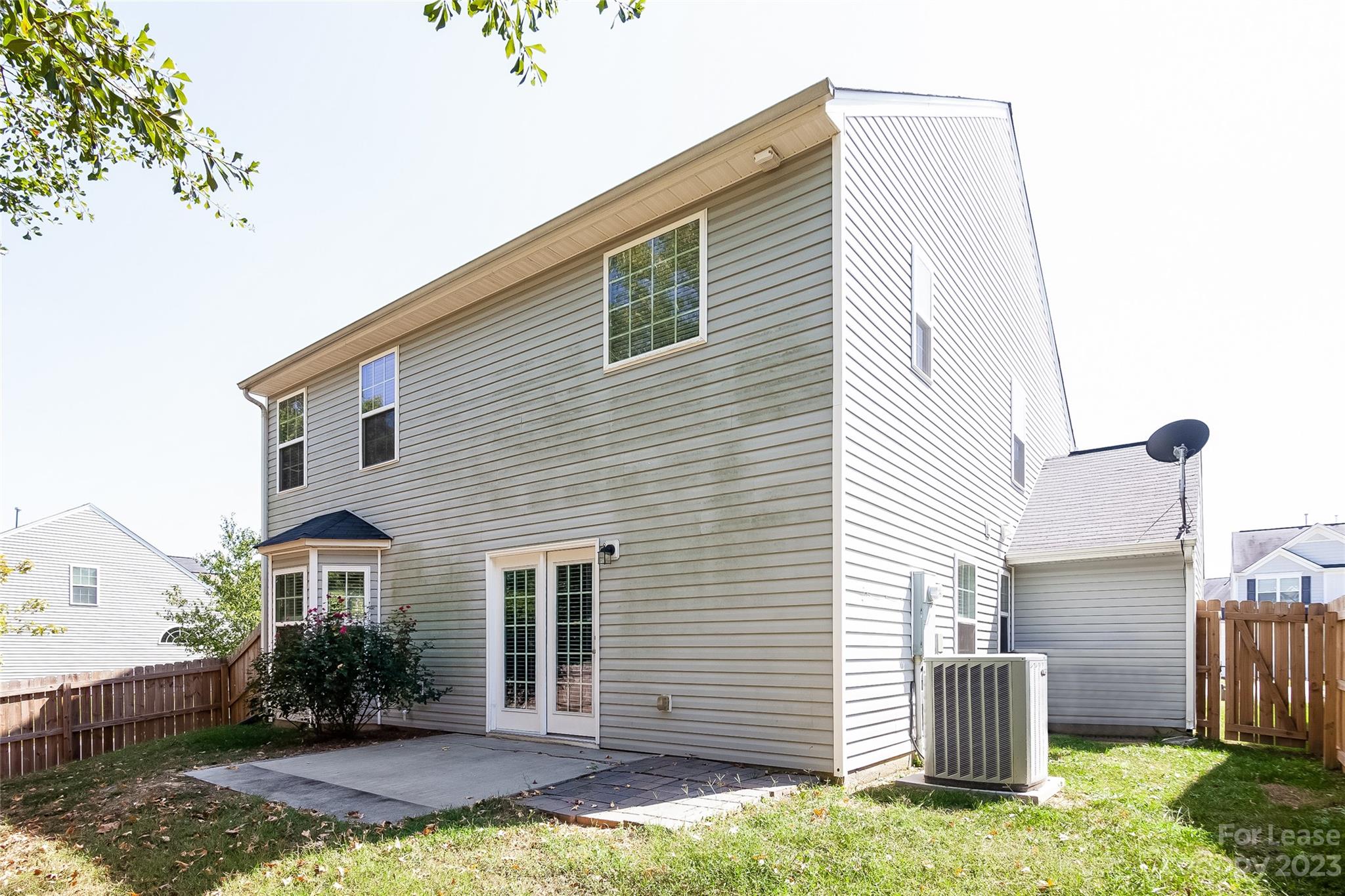 Susanna Place - Residential Lease