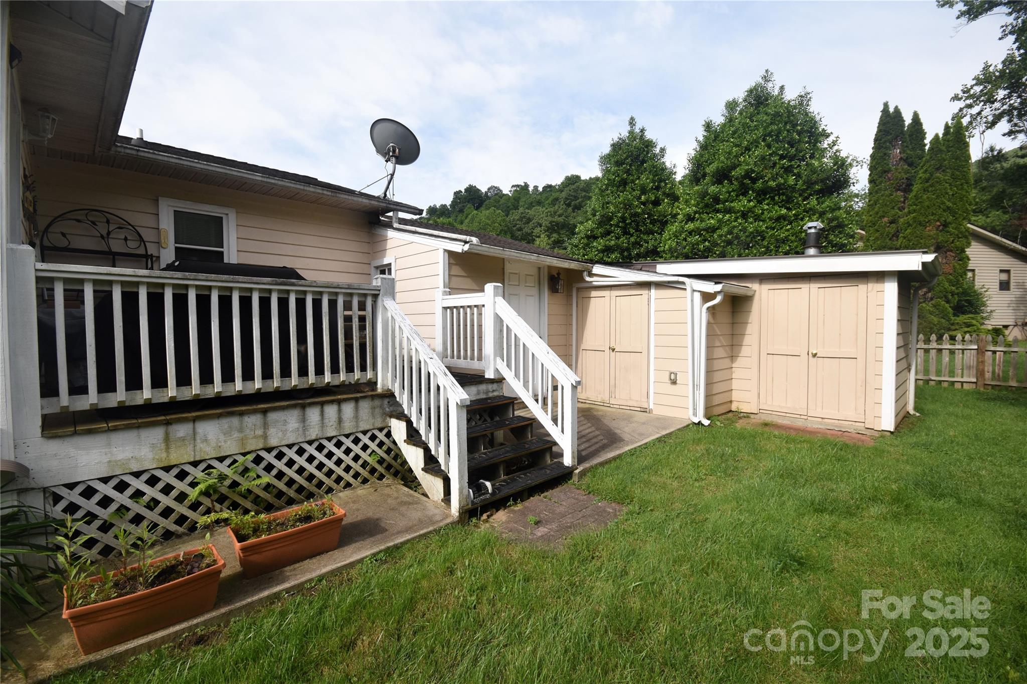 74 Sunflower Lane