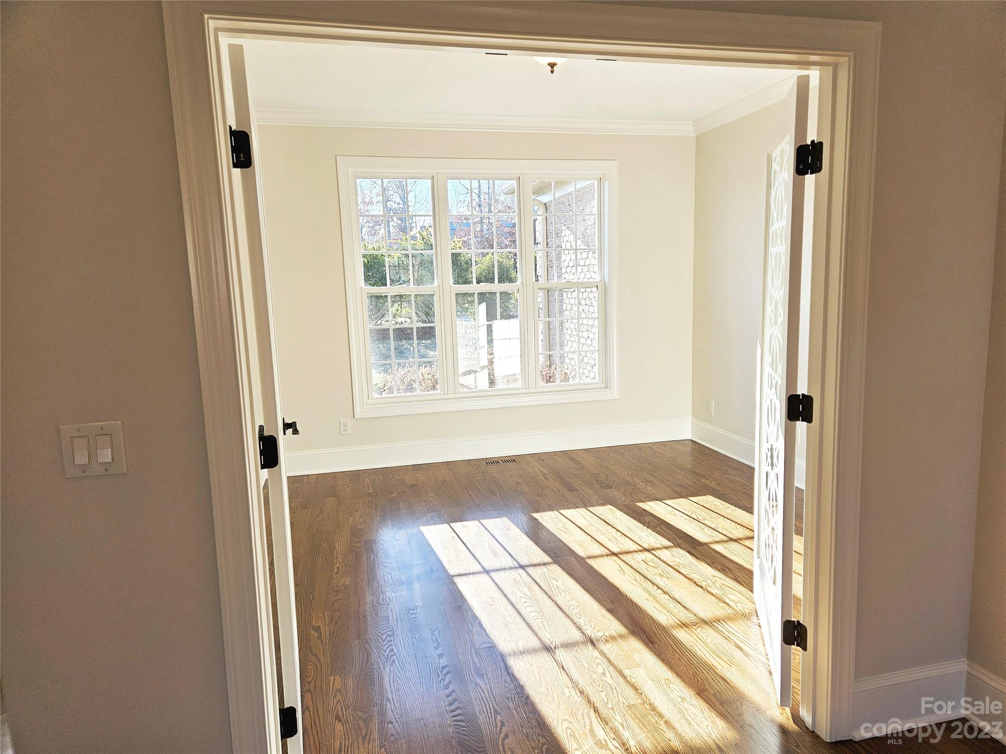 Crismark - Residential