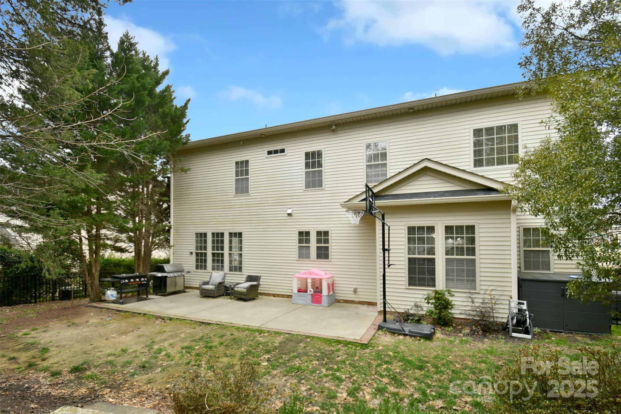 Moss Creek Village - Residential