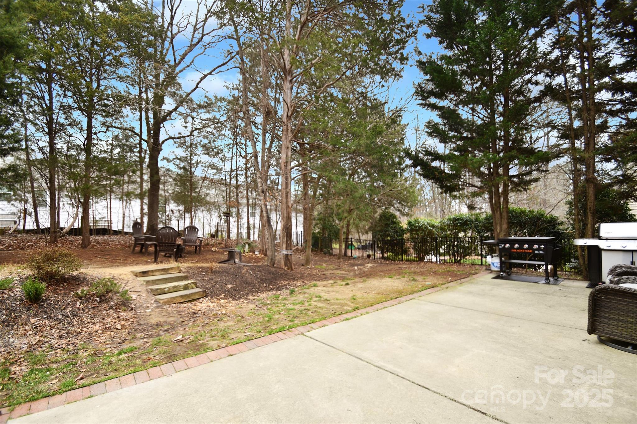 Moss Creek Village - Residential