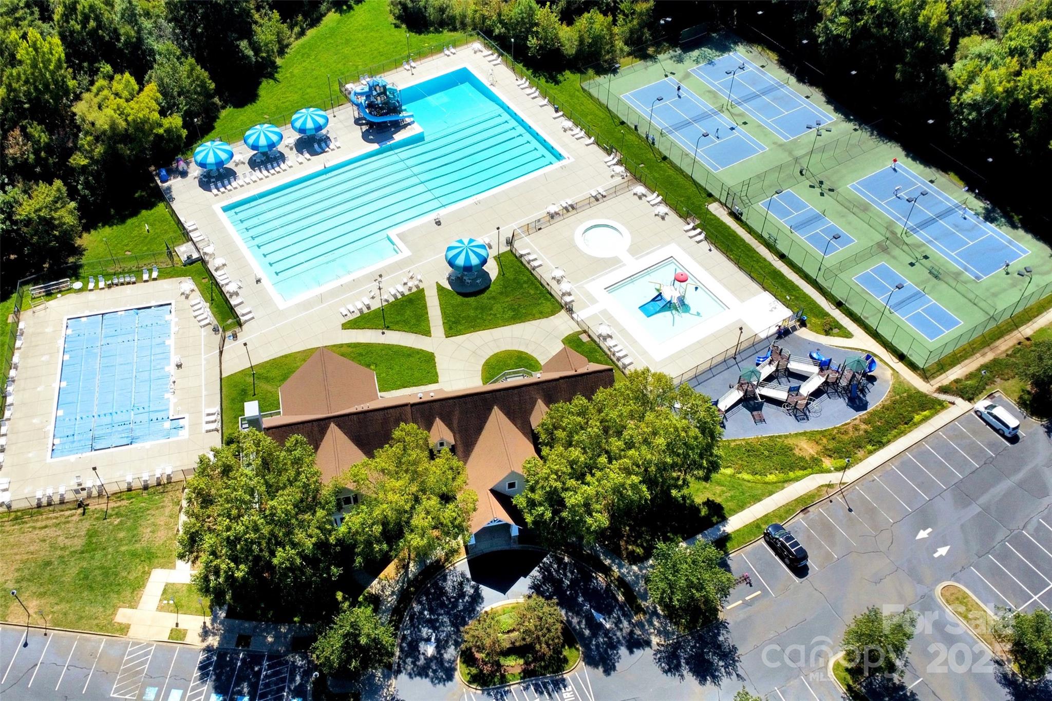 Moss Creek Village - Residential